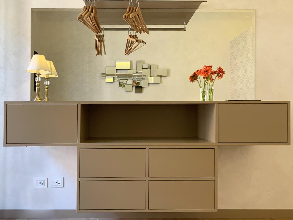 Arcasuite Tritone Luxury Roma Dış mekan fotoğraf