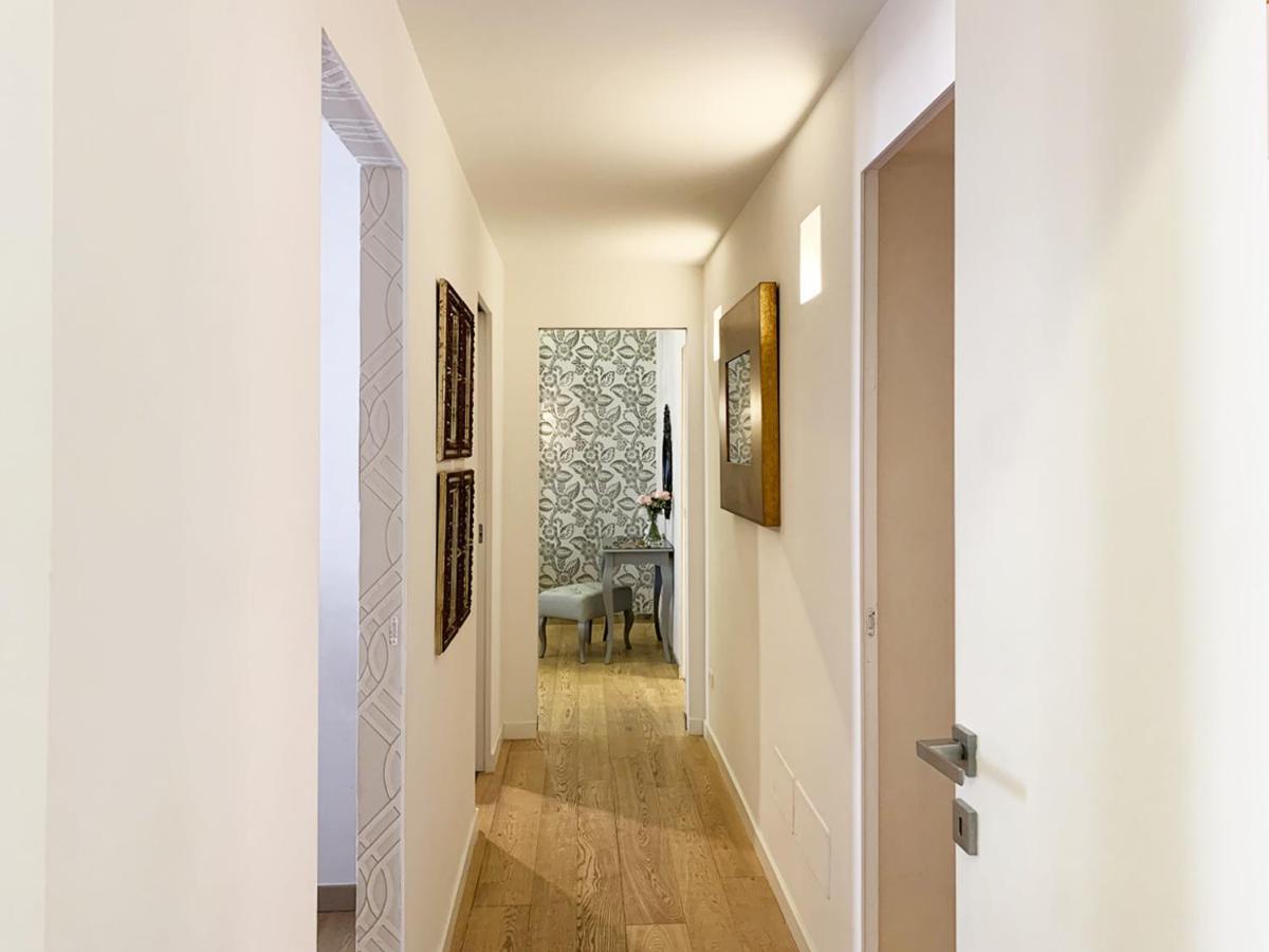Arcasuite Tritone Luxury Roma Dış mekan fotoğraf